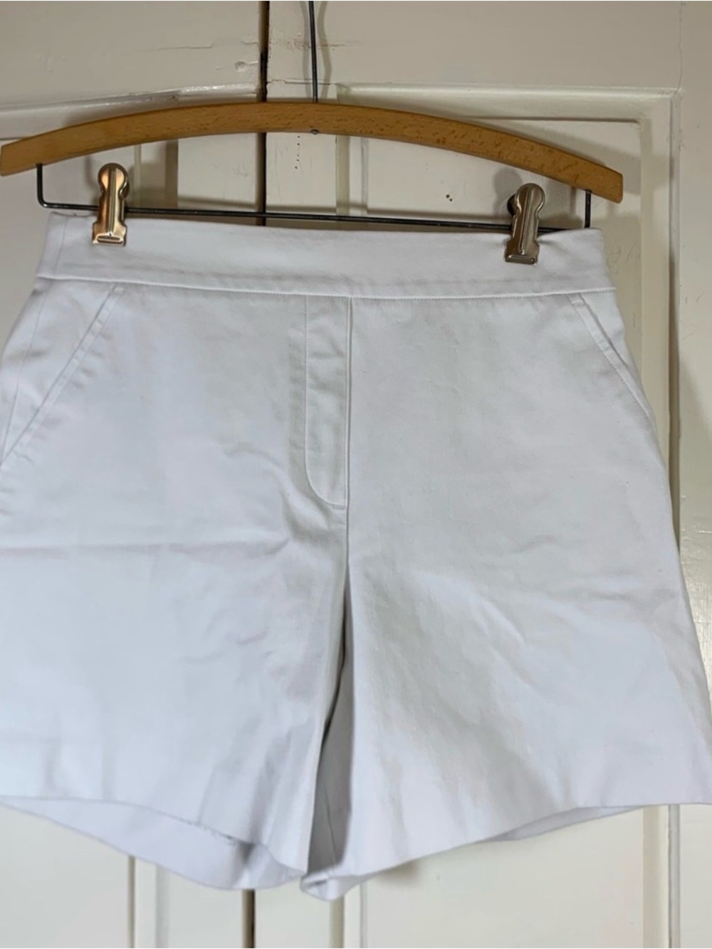 Spanx Womens White Stretch Twill Shaping Shorts 20375R Size Small High Rise Slim